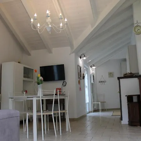 Fior D'olivo - Con Piscina Privata A Pochi Minuti Dal Centro Di Sestri Levante, Mare E Spiaggie Apartamento